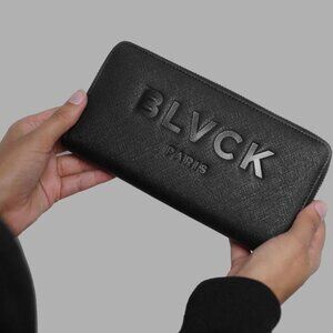 Unisex Saffiano Leather Zipped Wallet